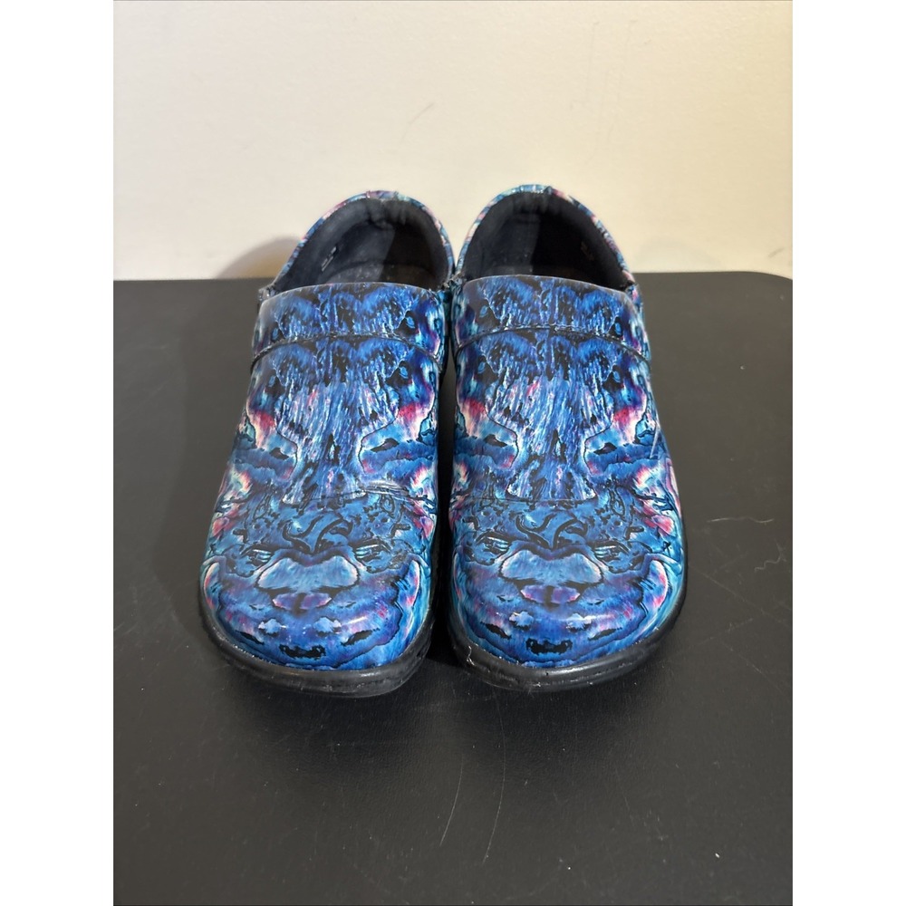 Klogs Footwear Slip On Shoes Blue Mission Shell Patent Women's Size 7.5W